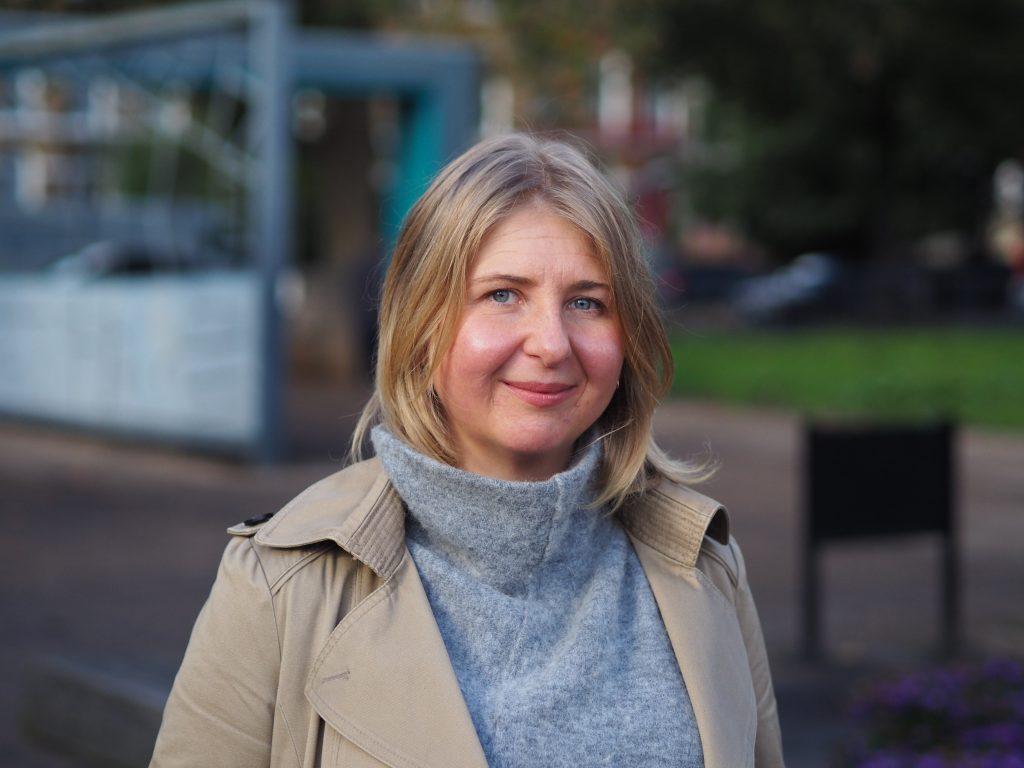 Anya Zvezdina Data Solutions Architect